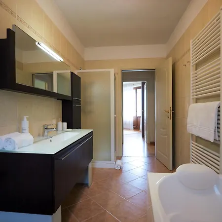 Grel - By Myhomeincomo *