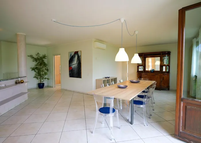 Grel - By Myhomeincomo *