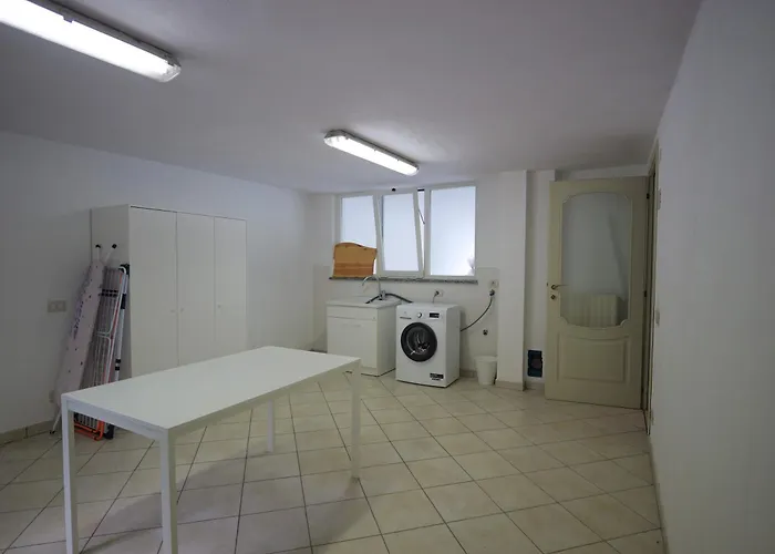 Βίλα Grel - By Myhomeincomo Όπως