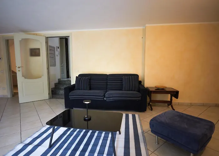 Grel - By Myhomeincomo *