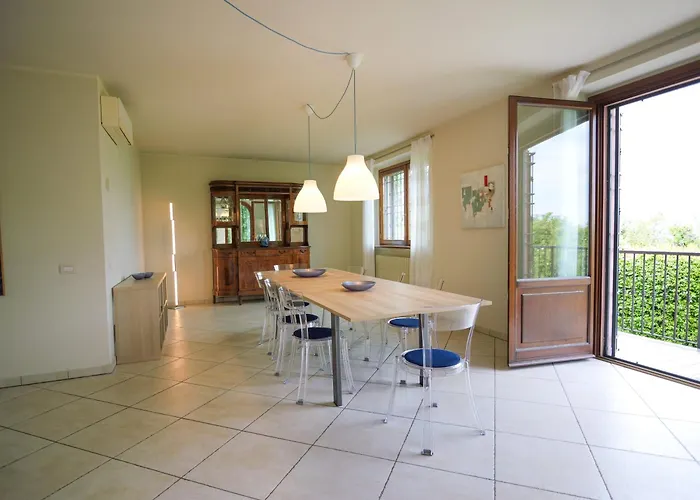 Grel - By Myhomeincomo Βίλα Όπως