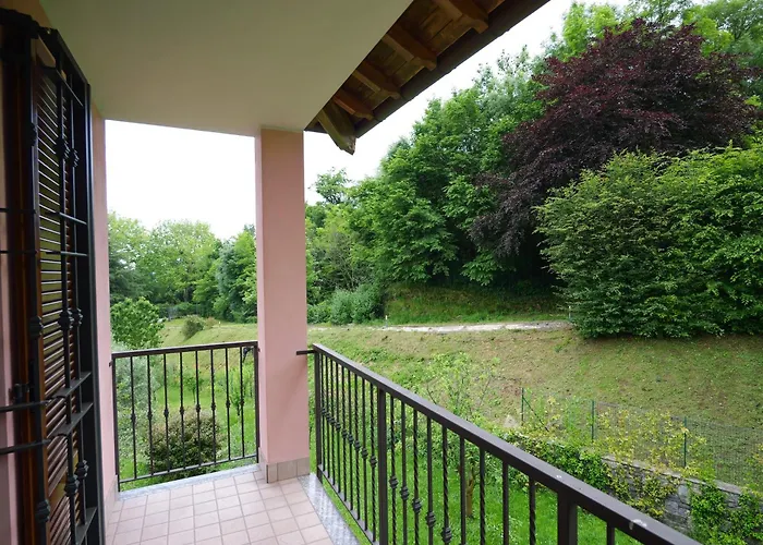 Grel - By Myhomeincomo Βίλα *